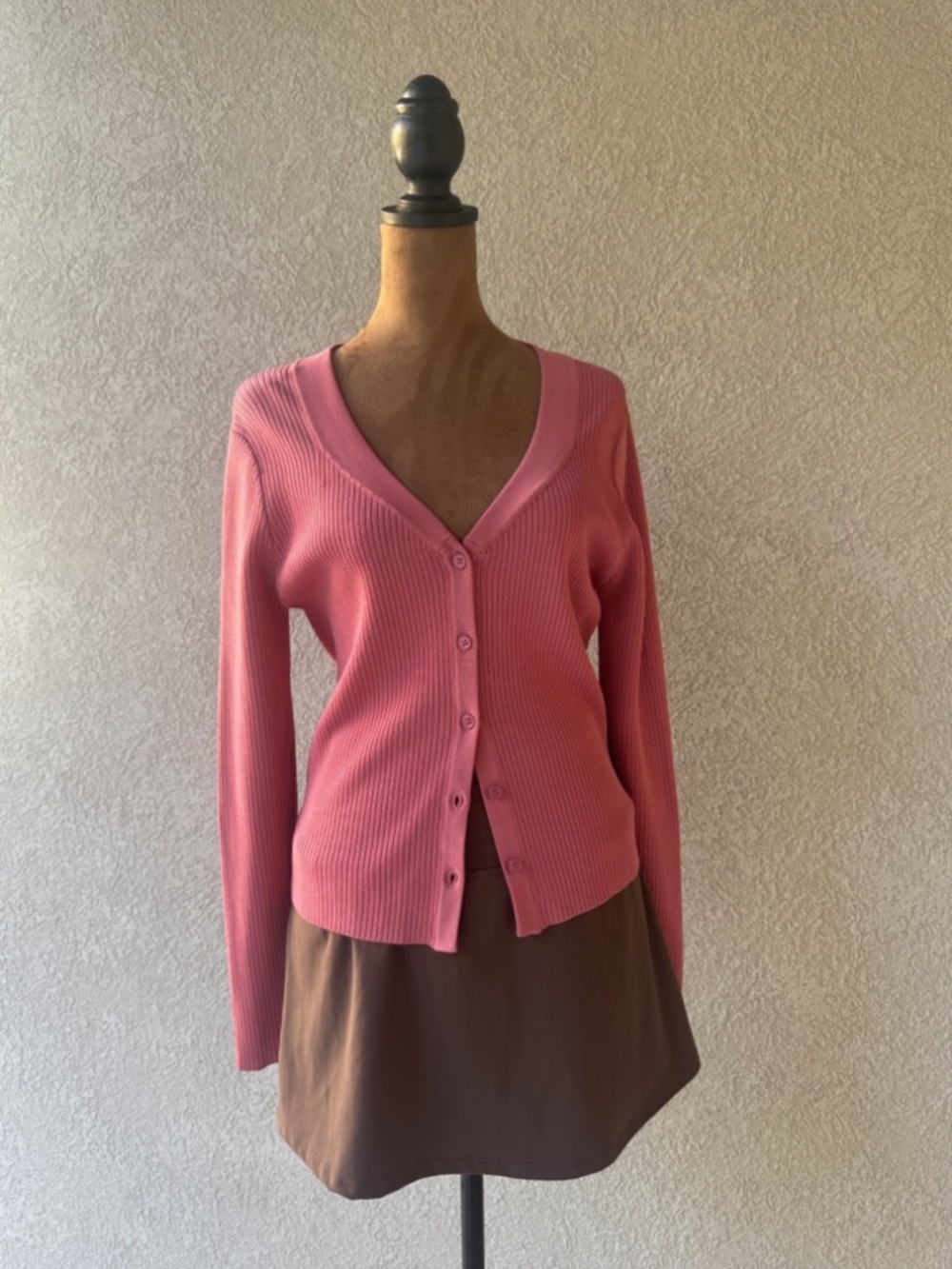 NWT BB Dakota Steve Madden Pink Ribbed Knit Cardigan Fitted Button Front Sweater